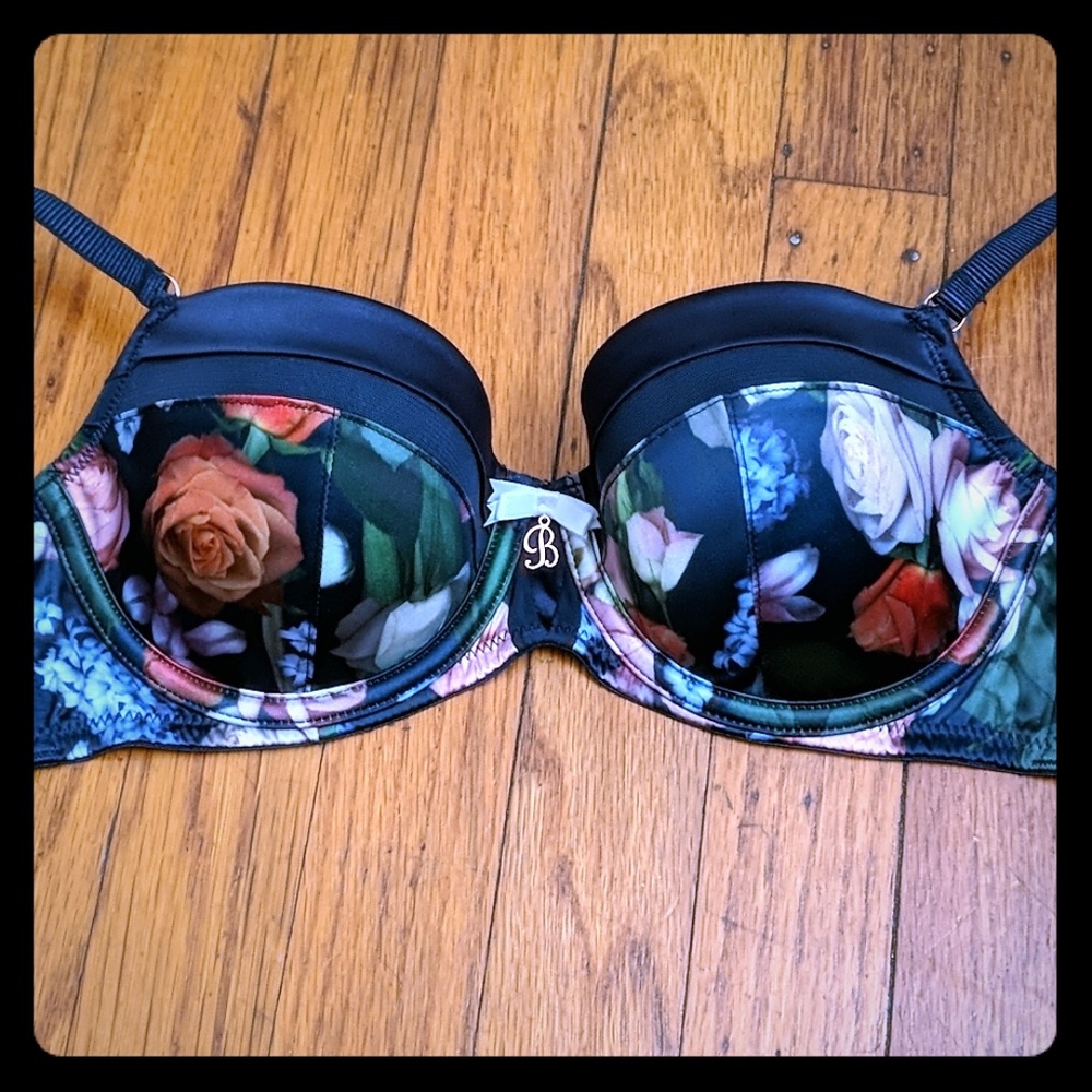 Ted Baker Bra 34B